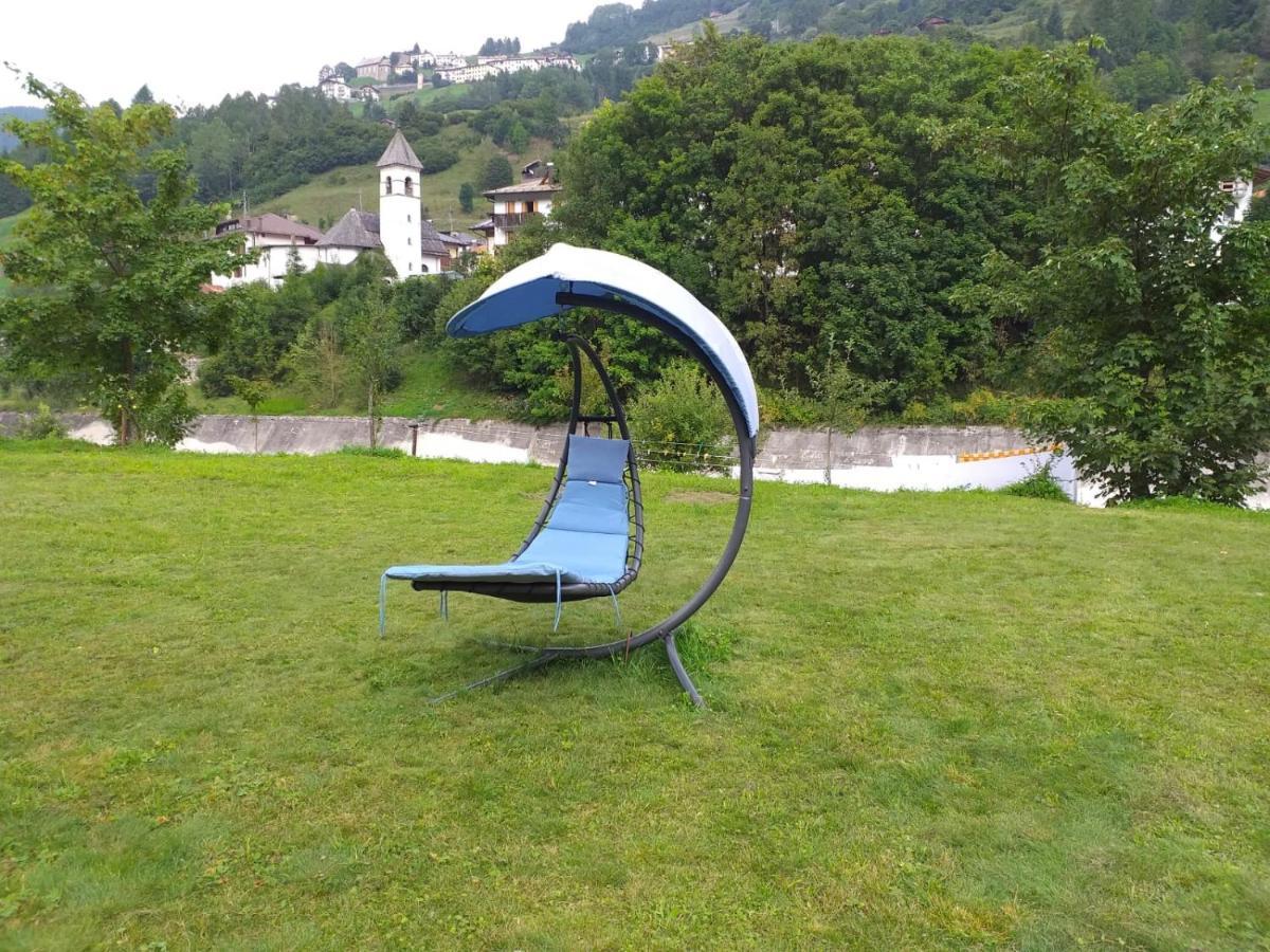 Hotel Genzianella Presenaio Exteriör bild
